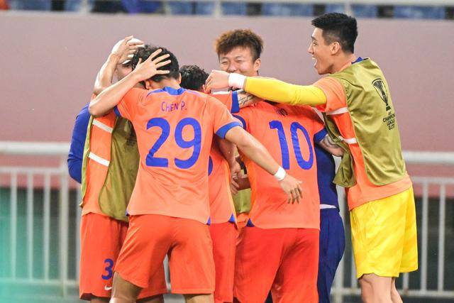 国足新帅开门红战非洲雄狮 数据:或变阵再造冷